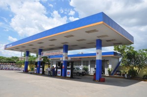 Quy định từ năm 2015: Khấu trừ thuế GTGT khi mua hàng hóa của các cửa hàng khác nhau tại một công ty