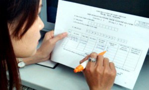 Thuế TNCN nộp thừa có được chuyển kỳ sau không?