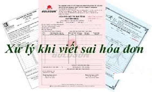 Hóa đơn không gạch chéo phần trống có hợp lệ không?