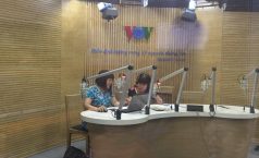 Bà Bùi Thị Lệ Phương trả lời tư vấn thuế trên kênh VOV1